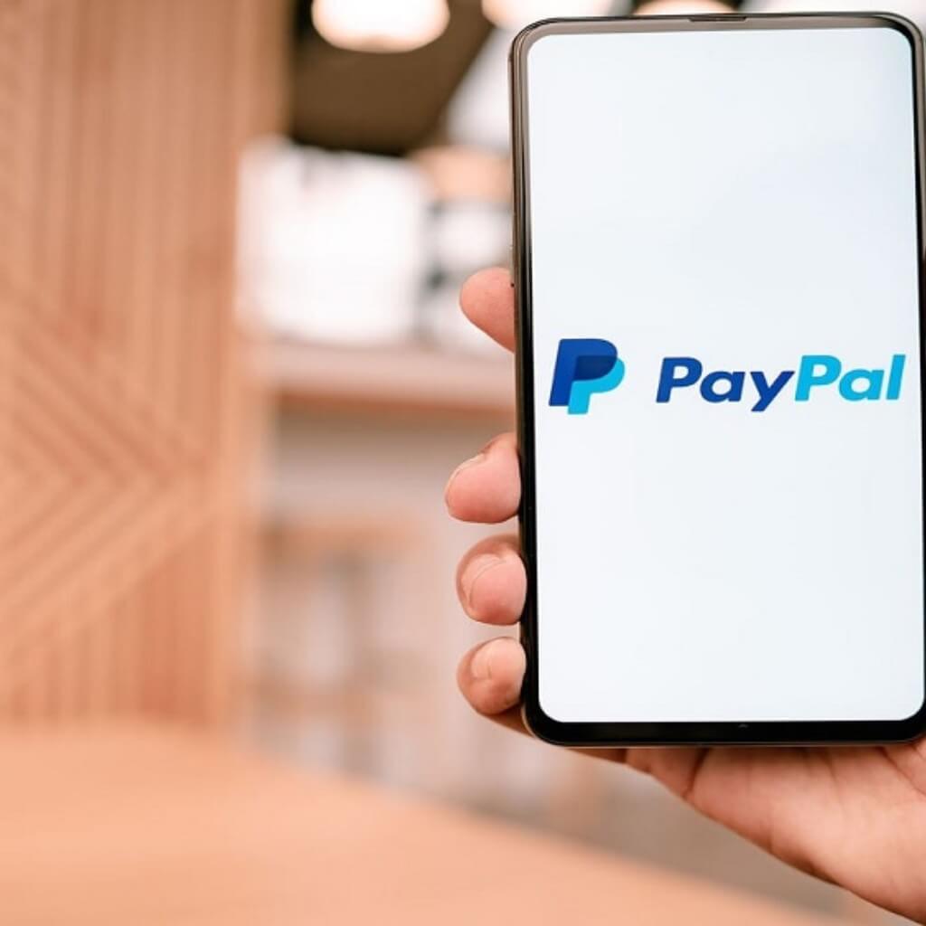 PAYPAL’S PYUSD STABLECOIN DEBUTS ON VENMO, EXPANDS CRYPTO REACH