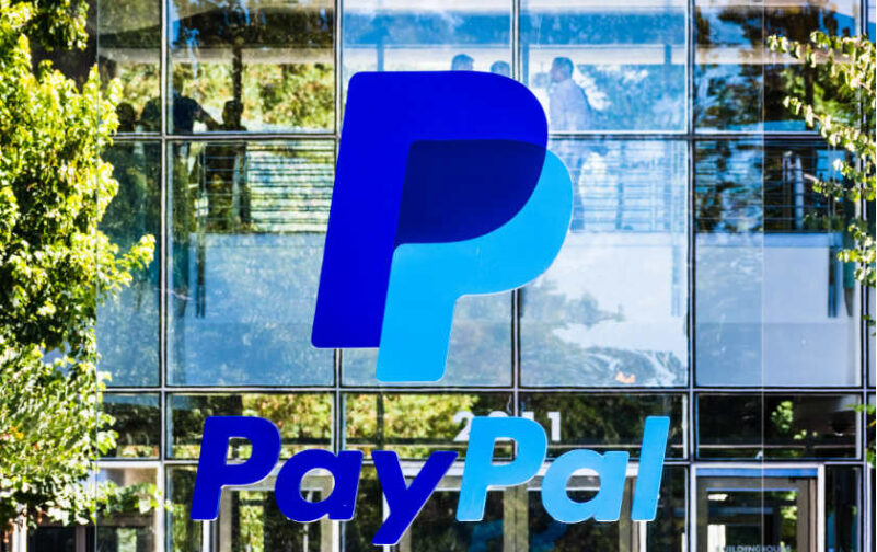 Anchorage Digital offers rewards for holding PayPal stablecoins, as competition hots up